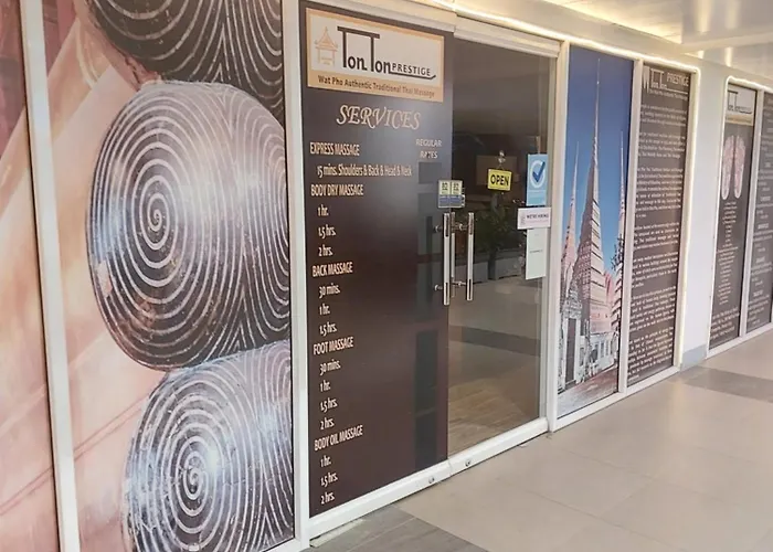 Shell Residences Mall Of By Seph *